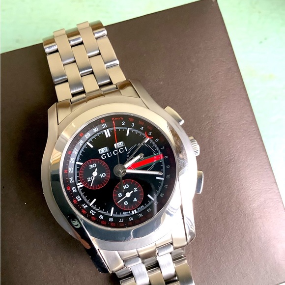 BIG and BEAUTIFUL GUCCI watch for man 💥💥💥 - Picture 11 of 12